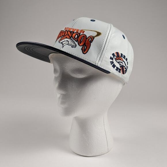 Vintage Denver Broncos NFL Football AFC West Leather Strapback White Hat - Picture 2 of 5